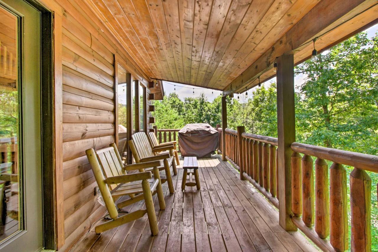 Cabin With Hot Tub And Deck About 12 Mi To Pigeon Forge! 塞维尔维尔 外观 照片