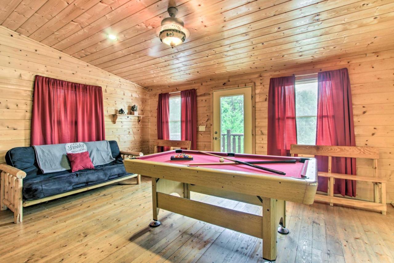 Cabin With Hot Tub And Deck About 12 Mi To Pigeon Forge! 塞维尔维尔 外观 照片