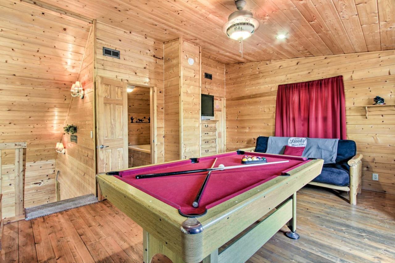 Cabin With Hot Tub And Deck About 12 Mi To Pigeon Forge! 塞维尔维尔 外观 照片